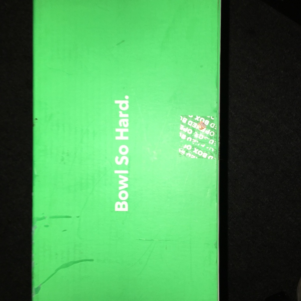 Mixer and measuring bowls